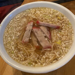 ウミガメ食堂 - ミニラーメン ¥400