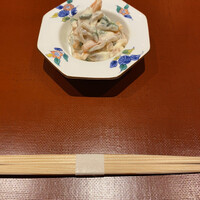 割烹 春 - 菊菜とにんじんの白和え