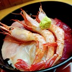 Ajidokoro Tsukasa - 海鮮丼 (1,100円・税込)