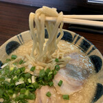 麺道 くろとん - 