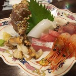金町製麺 - 刺身盛り合わせ