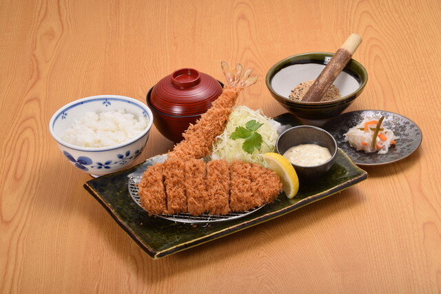 ランチメニュー かつ辰 本店 かつたつ 四条畷 とんかつ 食べログ