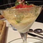 キャーヴ・ド・ポール・ボキューズ - アミューズ