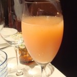 シャンパンカクテル