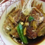 伊豫水軍 - 船盛りの鯛のアラを煮付けに