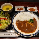 Yoen - ラム肉カレー　800円