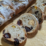 イトキト - 『チョコレートとクランベリーとカシューナッツのバトン』　２３０円（税込）