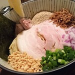 麺屋 頭上注意 ふすかけ1.8号店 - 