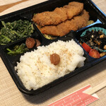 お肉屋さんのランチ mog mog - 