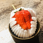 AUBE - 徳島産「公方さちのか」こんな風に大切に包まれているんですって♡