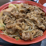 Sukiya - 牛すき焼き丼