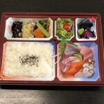 旬菜こはち - お造り弁当