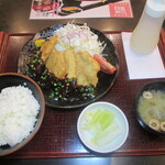 Matsuriya - 薄切りロース味噌かつ定食