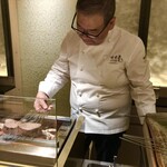 肉屋 田中 - 肉師の技炸裂！