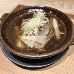 肉屋 田中 - 神戸牛のタンの煮込み