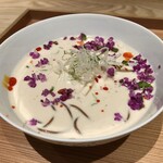 肉屋 田中 - 坦々麺の冷麺、肉 鰹 昆布 いぶりがっこの出汁