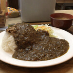 てっぱん屋 - 牛すじカレー