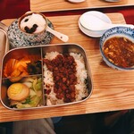 台湾爆噴小籠包 臺瓏 - ワンプレートランチ　ルーロー