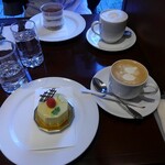 ピスターチとウインナコーヒー