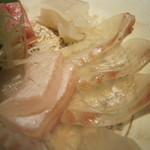 本城 - 瀬戸内産平目。縁側を添えて。