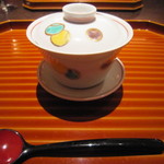 本城 - 明石産真鯛の白子の湯葉蒸し、生姜添え。