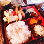 アラビゴコーヒー - アラビゴ弁当700円+tax