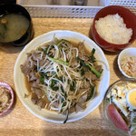 きぃちゃん食堂 - ジンギスカン定食850円