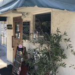 オステリア レガーロ - 外観