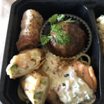 オステリア レガーロ - 仕切りの左側