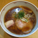 Japanese Soba Noodles 蔦 - 醤油らぁ麺