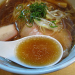 Japanese Soba Noodles 蔦 - 醤油らぁ麺/スープ