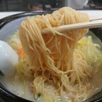 源八うどん - 麺リフト