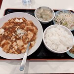 キンキリン酒場 - 四川風マーボ豆腐定食