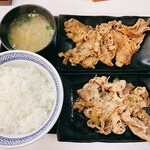 Yoshinoya - 牛皿・カルビ生姜焼き