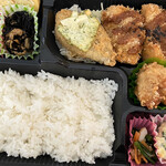 肉のくいしんぼう - 日替わり弁当 唐揚げトッピング