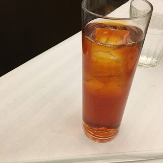 シェ・トムテ_0