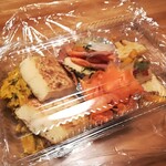 洋惣菜 亀洋 - 梱包例