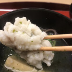 Akasaka Kikunoi - 昼懐石１２１００円（総額）。伝助穴子霞仕立て 筍 蕨 蓬豆腐。骨切りした伝助穴子は、ハモの食感と良く似ています。脂のりが良く、フンワリした歯ごたえで、とーっても美味しかったです（╹◡╹）（╹◡╹）