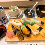 浜寿司 - にぎり定食1,000円