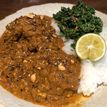 獣肉と酒 ぼんくら - ハクビシンの背骨カレー