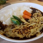 Wakamisu dou - 黒にんにく牛すじカレーです。