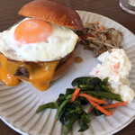 KAKUMEI Burger & cafe - 