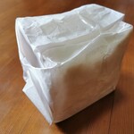エーワンベーカリー - 素敵な白い包装紙♪♪