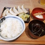 肉汁餃子のダンダダン - 