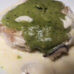 洋惣菜 亀洋 - 別アングルで、ソースも秀逸✨✨