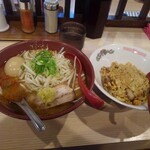 拉麺大公 - 味玉 辛しニンニク味噌 & 半チャーハン