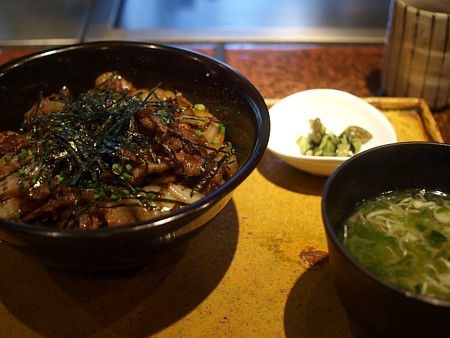 岡半 本店 オカハン 銀座 鉄板焼き 食べログ