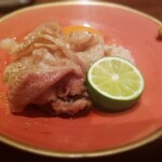 鳥茂 - 黒豚すき焼き　山椒の香りが ………