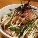 てっぱん侍 - 炙りチャーシューキムチマヨ丼