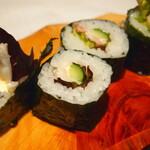 Sushi Dainingu - 海鮮サラダ巻き